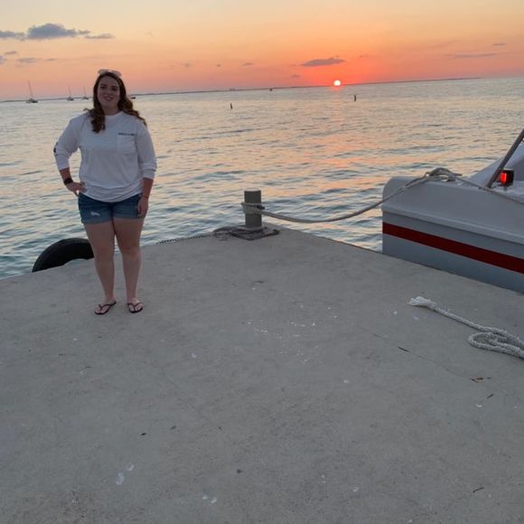 Meet your Posher, Mariah - Picture 1 of 1